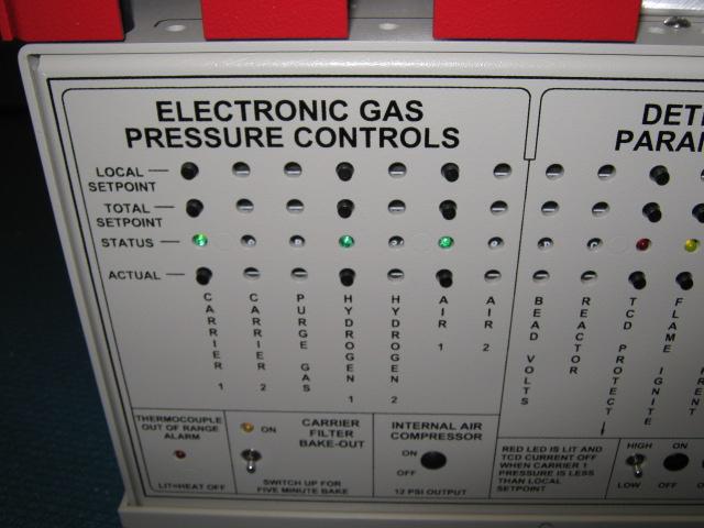 Gas flows in all GCs are controlled by Electronic Pressure Controllers ( EPC ). There may be up to 7 EPCs mounted in one GC depending on which combination of injectors and detectors are installed.