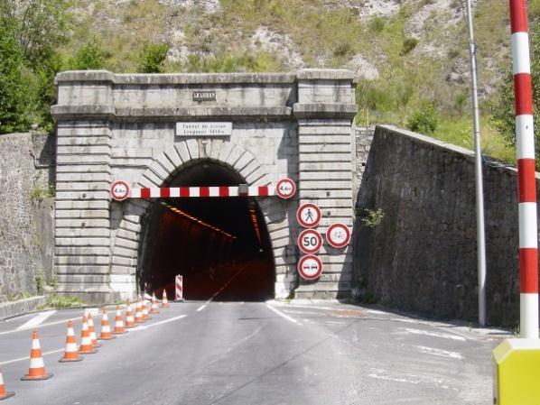 Background Traditional approach to tunnel safety prescriptive approach Framework of guidelines and regulations for design, construction and operation of road