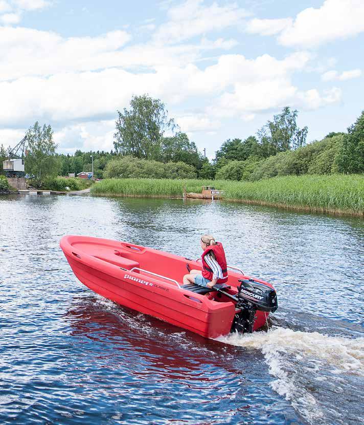 PIONER 10 CLASSIC FUN AND EASY-TO-USE QUALITY BOAT The Pioner 10 Classic is a smart, safe boat which is easy to control and manoeuvre perfect for children and adults alike.