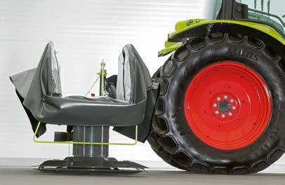 For example, CONTOUR rear mowers have double guide cones and different hitching heights to simplify the