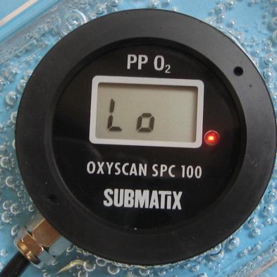 Warnings under water The Oxyscan will displays of a low alarm when ppo2 is lower than 0.