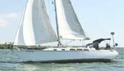 42-FT CATALINA, 1990. South Beach Harbor, San Francisco. $89,000 USD. Great condition. Extensive upgrades. Full specs at: http://leluya.blogspot.com. Contact leluya123@gmail.com or (650) 241-1440.