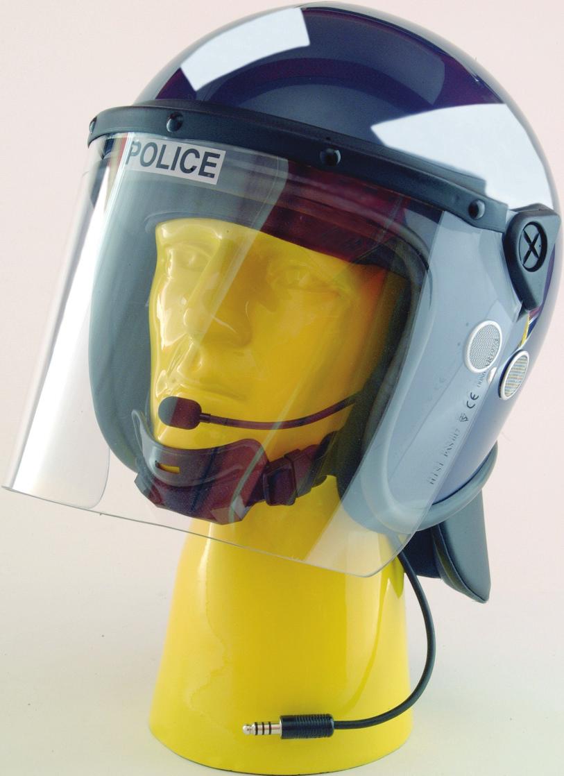 Approved to PAS 017 and Kitemarked for improved protection 017 Series Public Order Helmets IMPROVED PROTECTION TO COMBAT FRONT LINE HAZARDS Choice of shell materials: ABS Thermoplastic or Glass