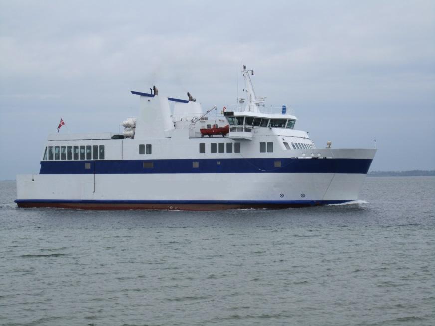 SRPX05 49.9 M SINGLE ENDED FERRY This is a small single ended Ropax ferry with an enclosed drive through Ro/Ro deck. The ship is operating in sheltered waters servicing a Danish island.