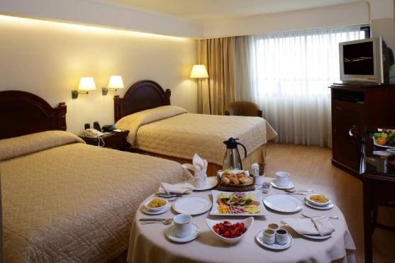 Official Hotels The official Championship accommodations will be Oro Verde Hotel, Guayaquil Grand Hotel and Unipark Hotel, located in historic downtown Guayaquil;