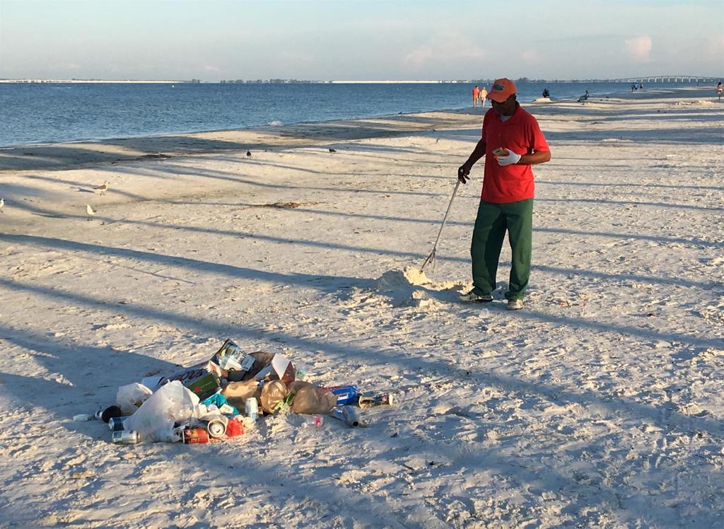 Morning After Mess Cleanup July 5th, 2018 As expected there was a bit of a mess on the beaches to be cleaned up in the morning following the 4th of July celebrations.