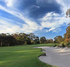 Tucked quietly in Melbourne s south eastern suburbs it is one of the renowned sandbelt courses and widely recognised as one of the finest golf courses in Australia.