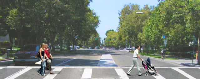 STREETSCAPE TREES AND MEDIAN HISTORIC