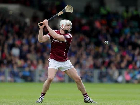 Have you ever heard of a sport called hurling? It s very popular in Ireland. Let me introduce this exciting sport to you. Hurling There are many different kinds of sports.