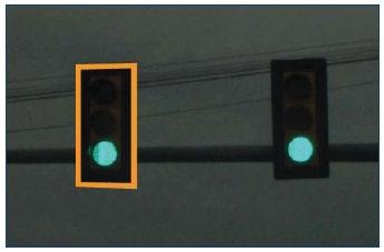 Design of Retroreflective Traffic Signal Backplates Backplates surround the signal housing to improve visibility of the signal.