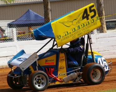 Meeting No. 2 Report - Saturday 12th November 2011. It s that time again for the Classic Speedway Assn Qld Inc.
