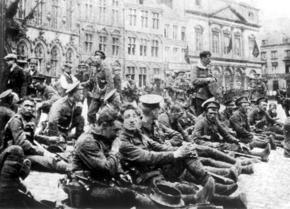 The Battle of Mons The summer of 1914 was a hot one, the sun blazing down on vast columns of weary, sleep-deprived soldiers, lacking essential supplies.