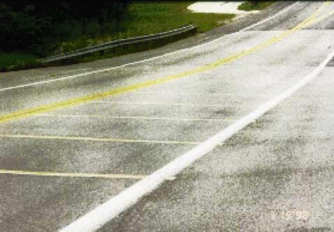 Parham and Fitzpatrick I-4 / 9 Rumble Strips Rumble strips are pavement undulations placed across the driving lane, causing the vehicle to rumble or vibrate when crossing them (8).