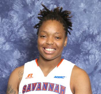 #32 Jeremica Edwards 5-10 Forward SR New Orleans, La. Tallahassee CC Points:... 18 vs. Columbia College (11/13/15) :... 13 at Seton Hall (11/11/16) Assists:.
