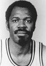 1985-86 RECAP Artis Gilmore 1985-86 SEASON NOTES RECORD 35-47 (21-20 home: 14-27 road) Sixth in Midwest Division HONORS Alvin Robertson, NBA Defensive Player of the Year Alvin Robertson, NBA Most
