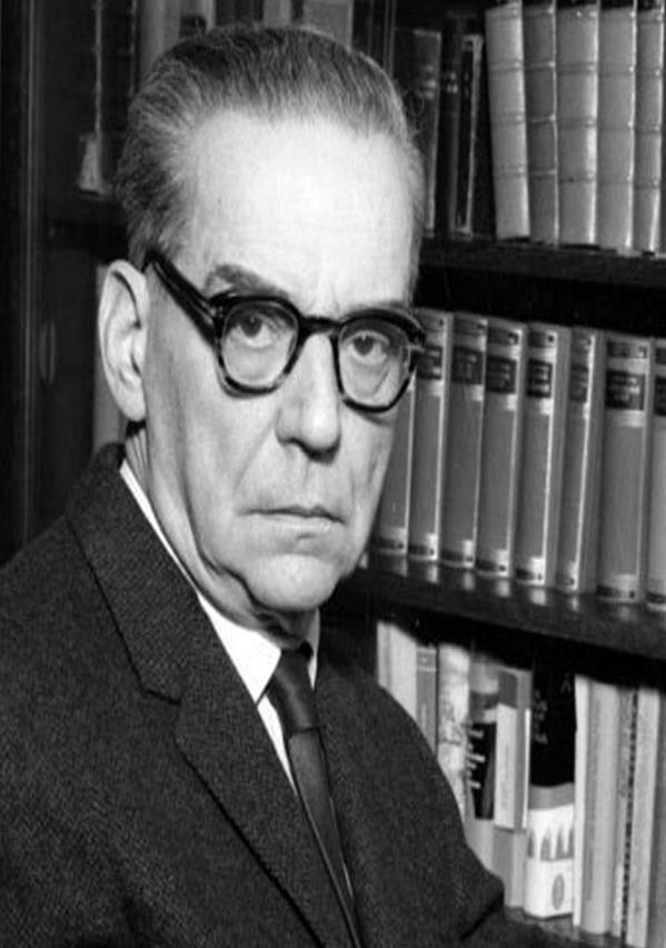 Make blog, not war 9 Ivo Andrić Writer Won the 1961 Nobel Prize in Literature "for the epic force with which he has traced themes and depicted human destinies drawn from the