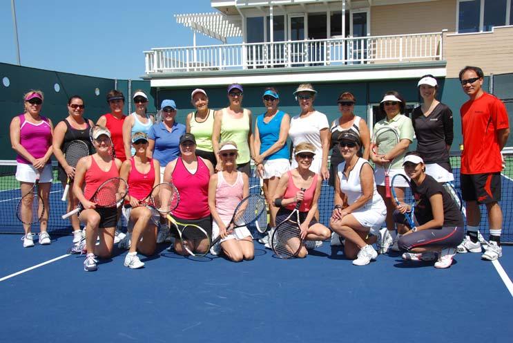 League Play: Tennis players have various leagues available to participate in.
