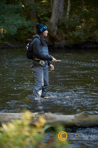 Casting course for double handed rod, 1 day To fish for salmon and sea trout with a fly and a double handed rod is an amazing experience.