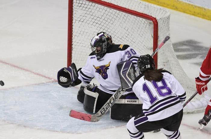 Women s Hockey Friday MSU 0 Wisconsin 4 MADISON, Wis. -- The Minnesota State women's hockey team took a loss Friday night in Madison, Wis. against the No.