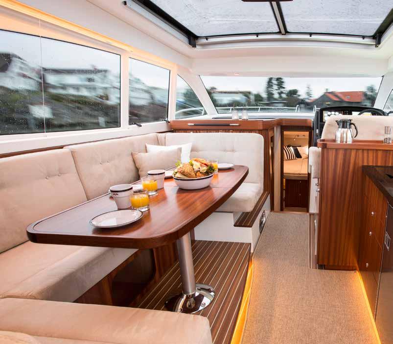 NIMBUS 405 COUPÉ that it has such an all round quality, where socialising and other on-board activities can be combined with excellent long cruising characteristics.