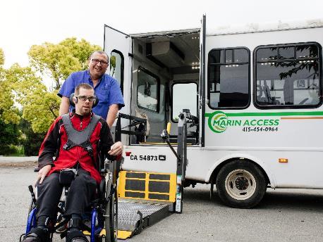 Senior and Disabled Transportation on the Tiburon Peninsula 60 residents on Peninsula registered as Marin Access customers 3,200+