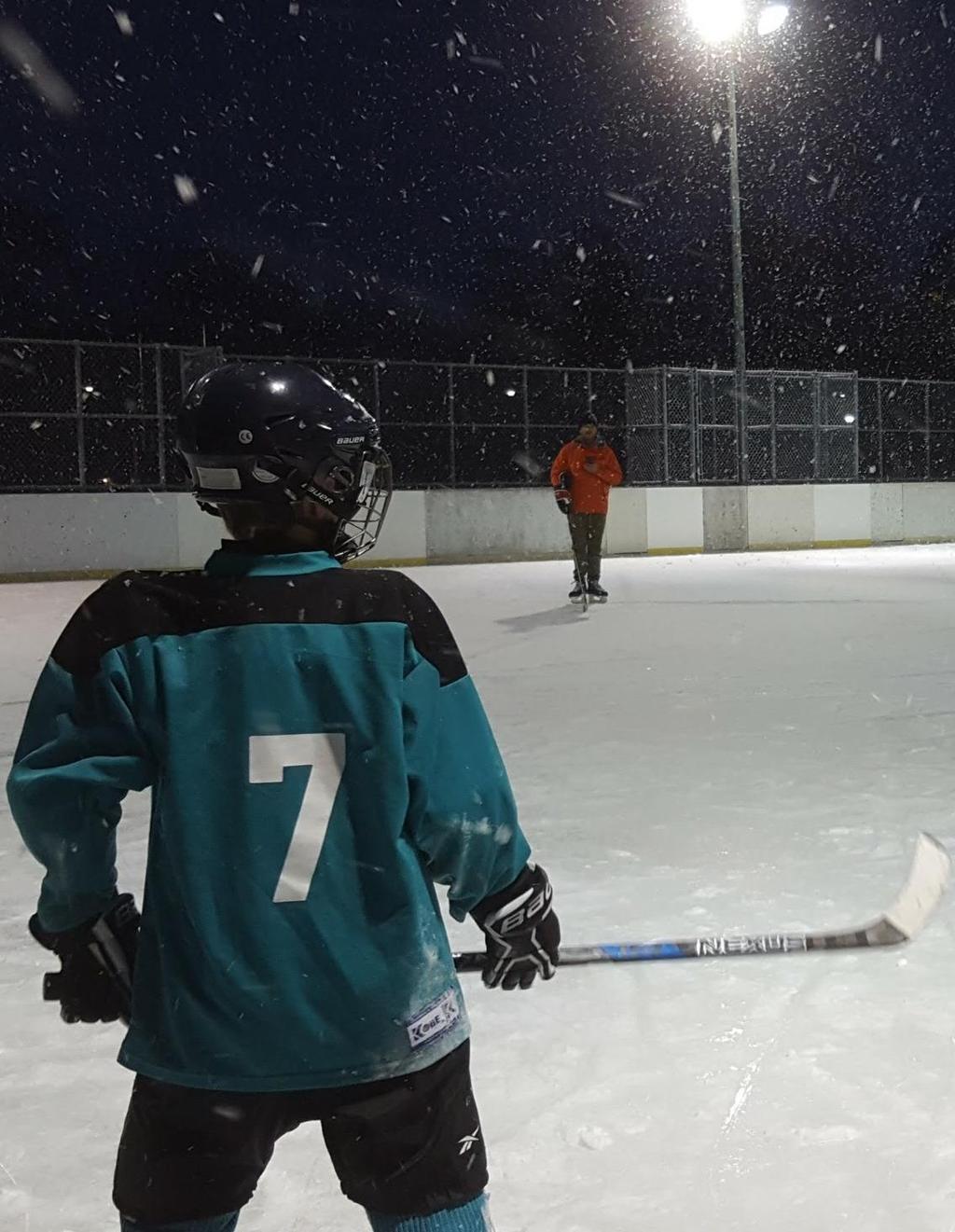 WEATHER POLICY As Mooredale s Outdoor Hockey program uses the outdoor rink at Rosedale Park, the weather plays a significant factor in cancellations each season.