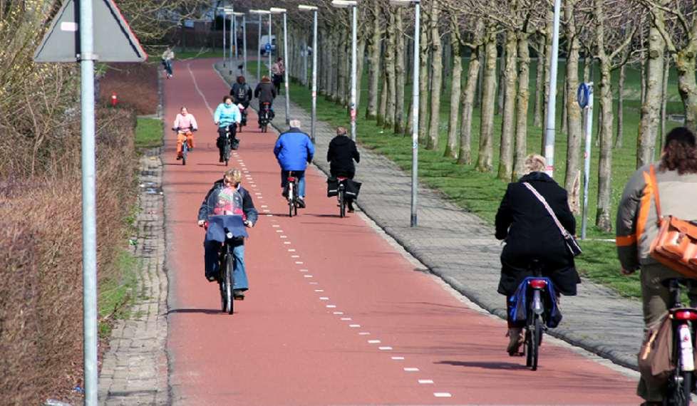 Bicycle infrastructure special bicycle paths