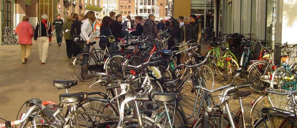Bicycle parking in the city centre the