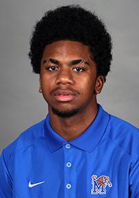 42 U p d a t e d P l a y e r B i o s jake mcdowell 20 rashawn powell GUARD FRESHMAN 6-6 196 MEMPHIS, TENN. CHRISTIAN BROTHERS HS Played in four games this season for Averaged 10.8 points, 4.