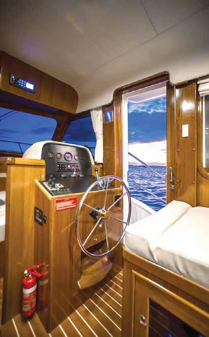 winning feature of the Integrity 380 Flybridge. As you can has been kept to a minimum.