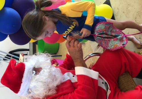 Santa visited the Moana SLSC Nippers On the last Nipper training session for the year, the Nippers were visited by a