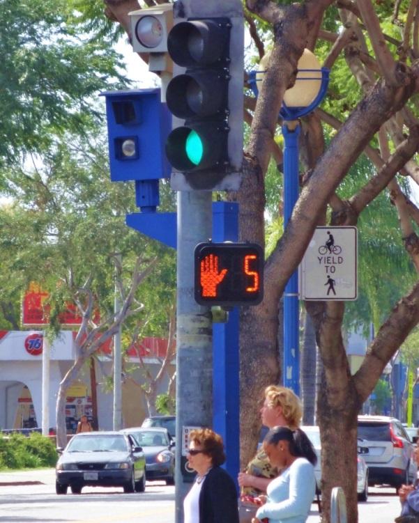 Traffic Signal Operations - Local The City contracts with KOA Corporation for technical expertise with traffic signal timing Frequently update timing plans Constraints Federal mandates (pedestrian,