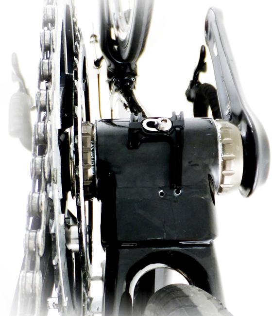 pply an end cap to the other end of the cable housing and fasten the cable to the rear derailleur (refer to rear derailleur use and maintenance manual). 10