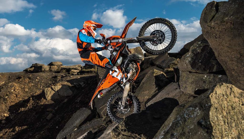 INTRODUCTION ANOTHER STEP IN EXCELLENCE The last two years have seen major steps forward in development for KTM s highly-popular Enduro range.