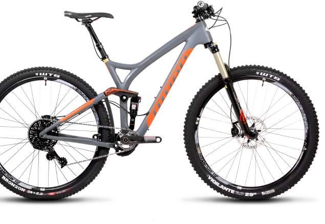 RIP 9 CARBON Designed to overcome any adversity, versatile and fun ALL MOUNTAIN Alu, RDO and now also in Carbon.