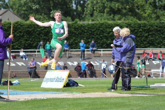 13; Alex O Neill, Rice College Ennis/St. Cronan s A.C. in the 800m (2.18.20); Lauren Ryan, Crescent College/Dooneen A.C. in the 100m (11.