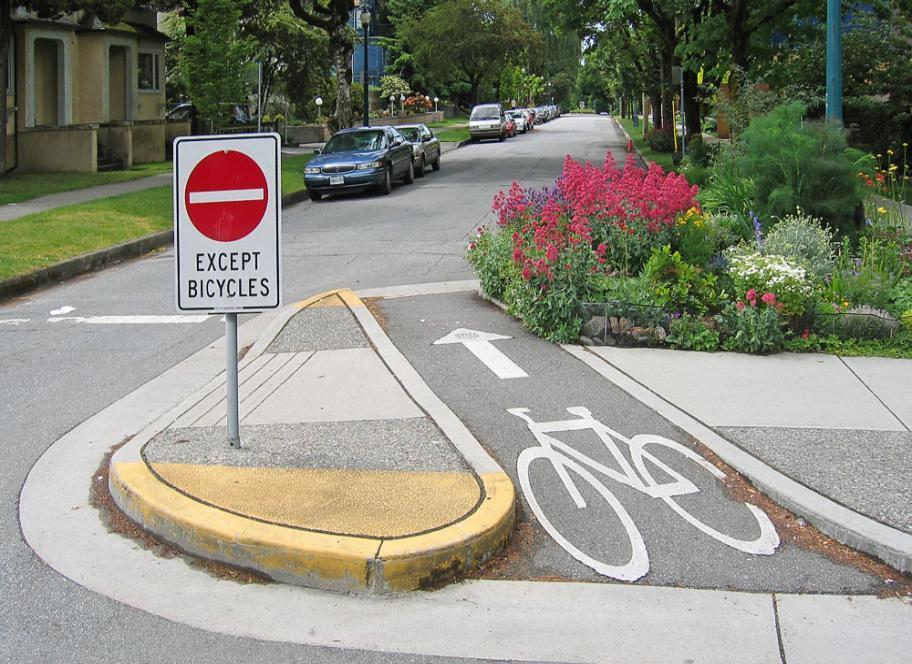 Traffic calming in Vancouver that promotes cycling while