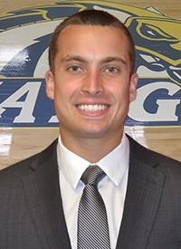 MARK PALMIERI A former team captain for University of New Haven men s basketball, Mark Palmieri was the top assistant coach for Ted Hotaling at UNH.