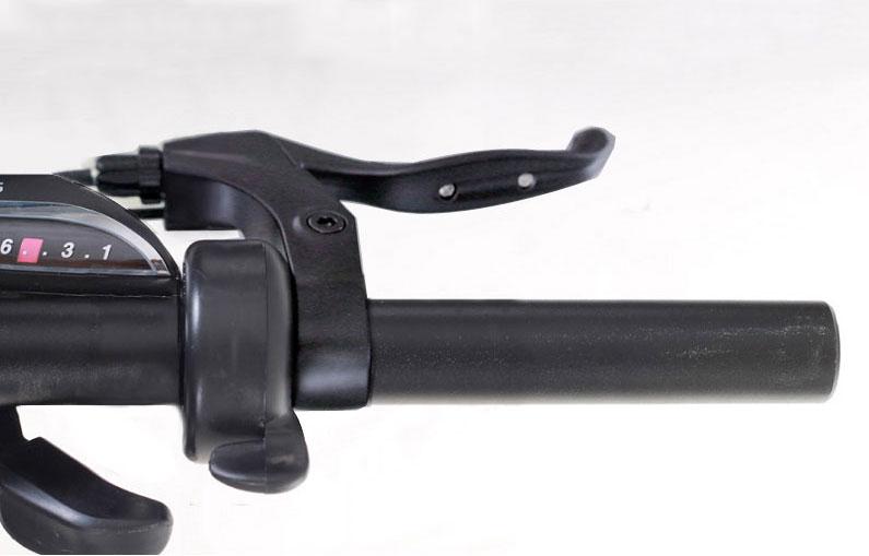 Once the throttle and brake lever are in a comfortable position tighten your brake lever.