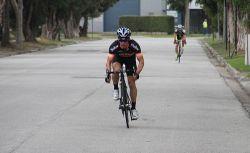 Big Andrew Mapstone (Cycleworks) held off Steve Ross (Skoda) and Brett Hickford (Bikeforce) to win the bunch sprint.