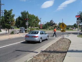 Roundabouts Sidewalks shall be separated for wayfinding Where pedestrians cross more than one lane,