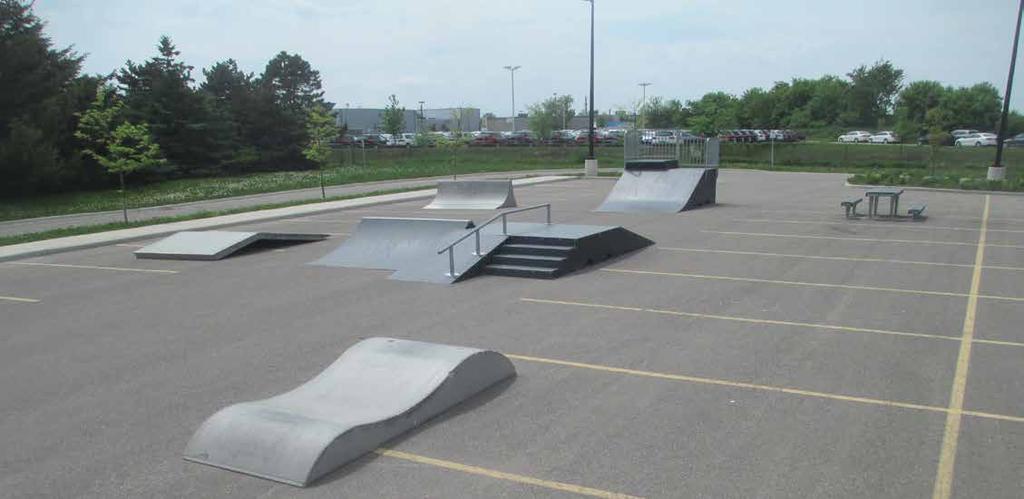 9 Roof Box 10 Jersey Barrier* 11 Piano Bank Ramp 12 Bank Ramp 13 Skateable Picnic Table *Skatepark elements are metal powder coated riding surfaces except for the 2 concrete features