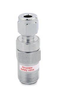6 Supply Accessories SV 1 safety relief valve Equipped with a valve opening at the set up value to evacuate the over build in the process SAFETY RELIEF VALVE Connectable CE marked (97/23/CE) AISI 33