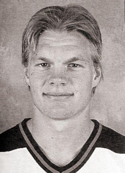 Mikko Jokela Defense -- shoots R Born Mar 4 1980 -- Lappeenranta, Finland [38 years ago] Height 6.
