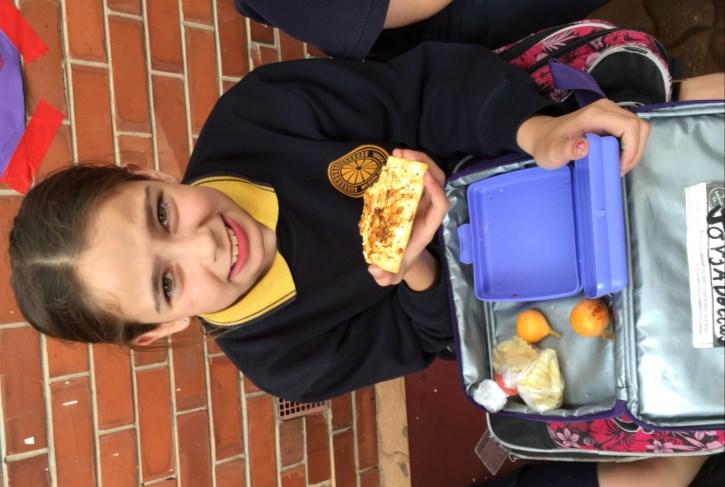 Students were asked to bring a lunch that is healthy and has no rubbish or wrappers.