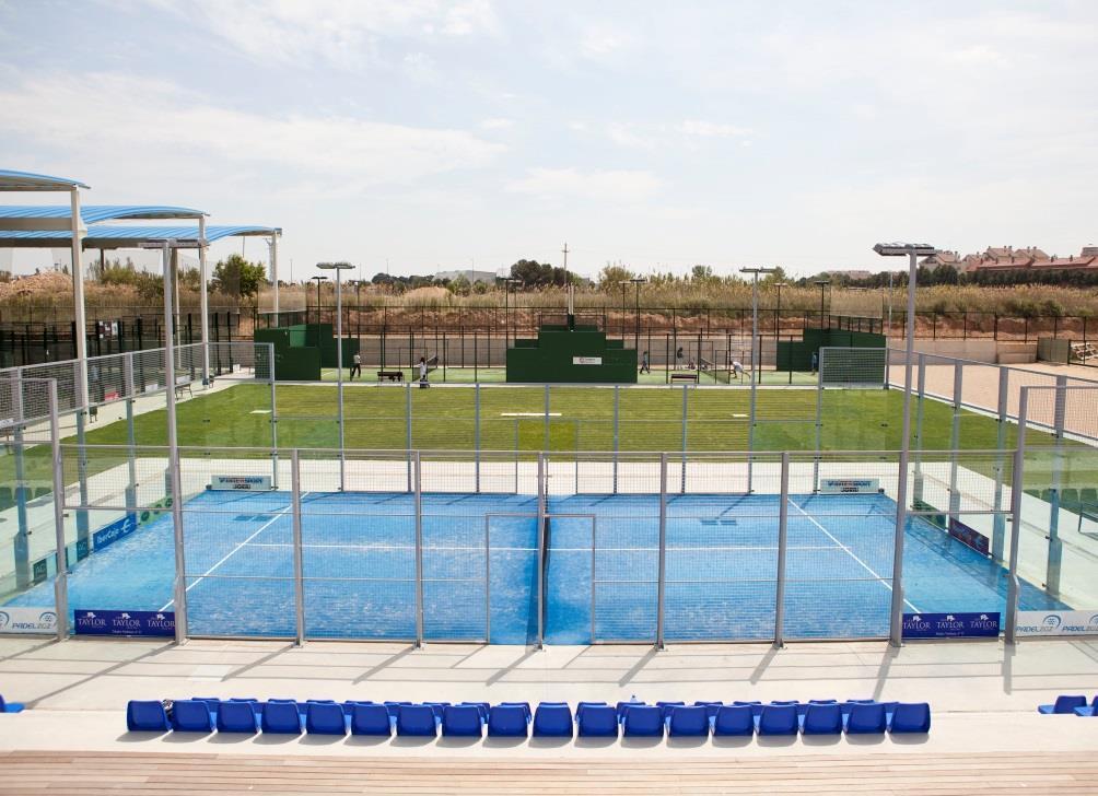 Padel Courts Structure