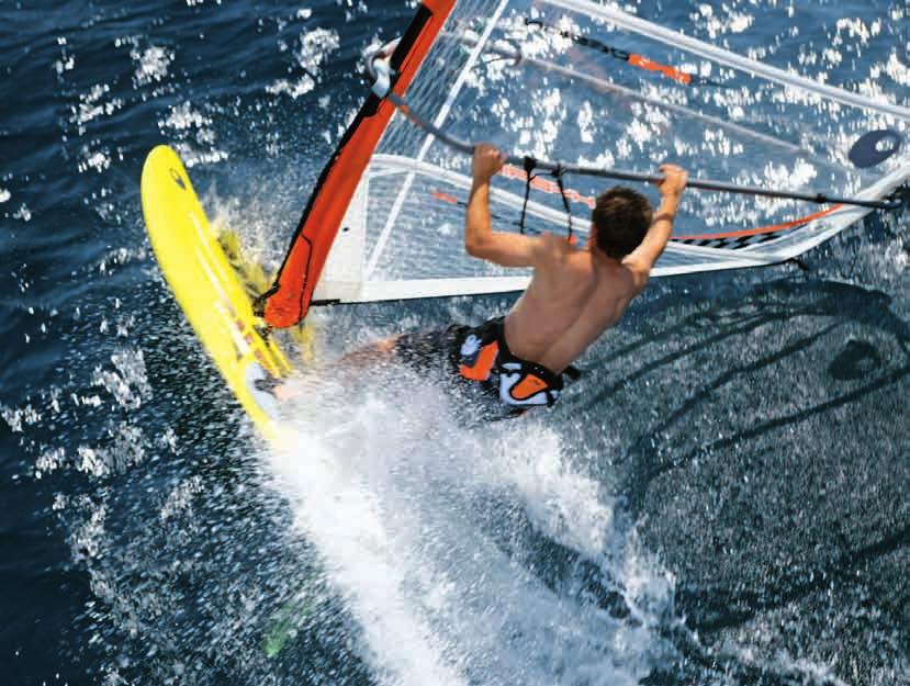 Strong and light weight freeride performance Techno 160 > The universal funboard Great fun, specially fast up to planing and strong in light winds, the Techno 160 is the ideal