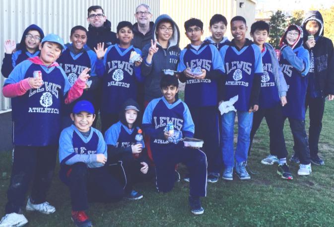 The Lewis Link David Lewis Public School NOVEMBER 2014 PRINCIPAL S MESSAGE By Karen Peach The month of October is always busy around our bustling school.