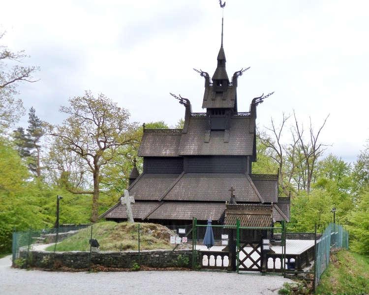 Floyen, fish market, Fantoft Stave Church (Nok 60) Option: Seafood experience with a boat trip and lunch at Cornelius Seafood Restaurant (Nok 795) Group events end on