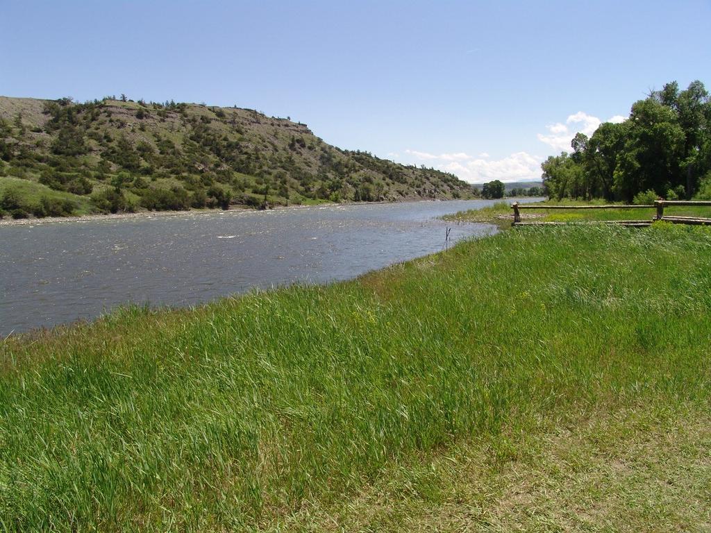 Yellowstone River AGENTS NOTE: This 156+/- acre property is a beauty. Located just 3 miles east of Big Timber, with approximately a half mile of Yellowstone River frontage.